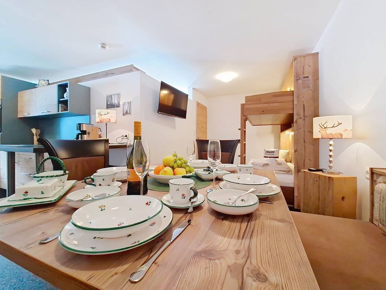 Ganze Wohnung, Naviser Hütte in Tuxer Alpen, Navis