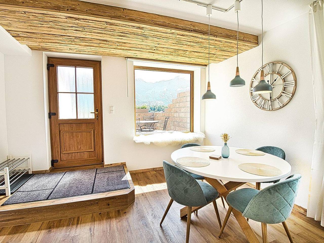 Ganze Wohnung, Moderne Ferienwohnung mit Terrasse & Bergpanorama für Paare und kleine Familien in Schönau am Königssee, Berchtesgadener Alpen