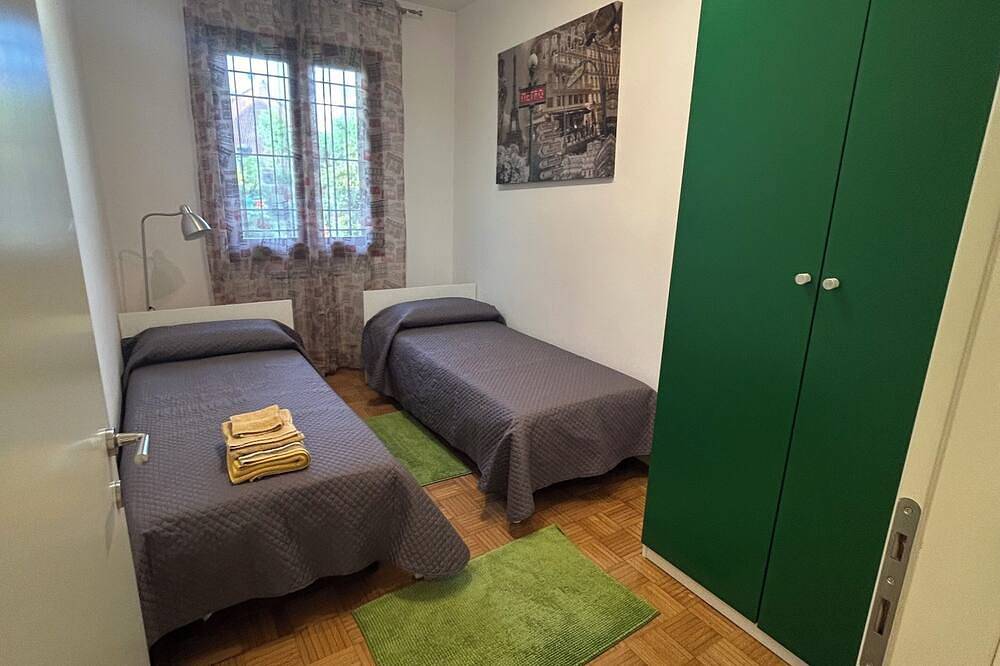 Apartamento entero, Apartment located on the ground floor within walking distance of the center of Abano Terme. in Abano Terme, Colinas Eugâneas