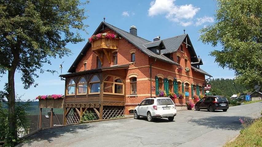 Ferienwohnung für 4 Personen, mit Ausblick, kinderfreundlich in Klingenthal