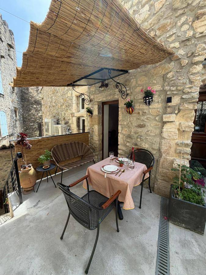 Appartement entier, La Sarrasine in Aiguèze, Gorges de l’Ardèche