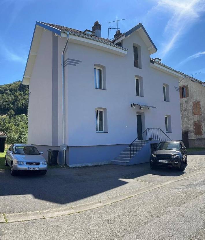 Appartement de vacances pour 8 personnes, avec vue et jardin