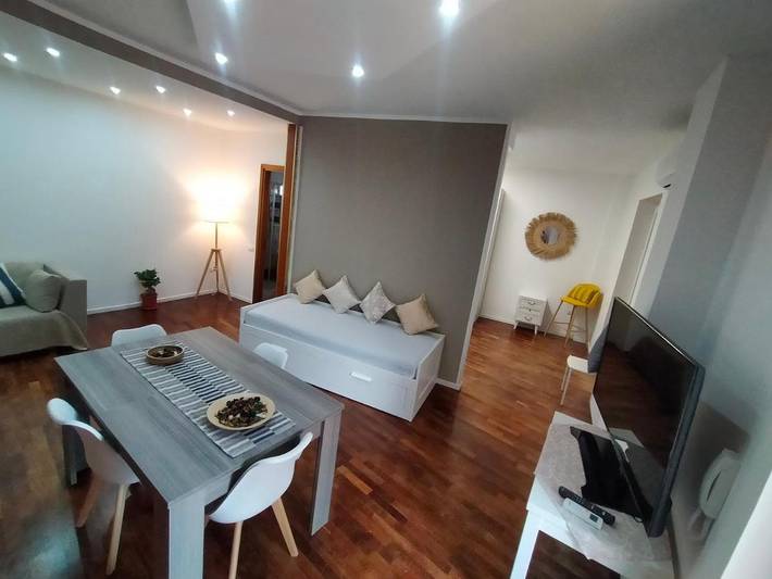 Appartamento vacanze per 4 persone, con giardino e balcone - 1
