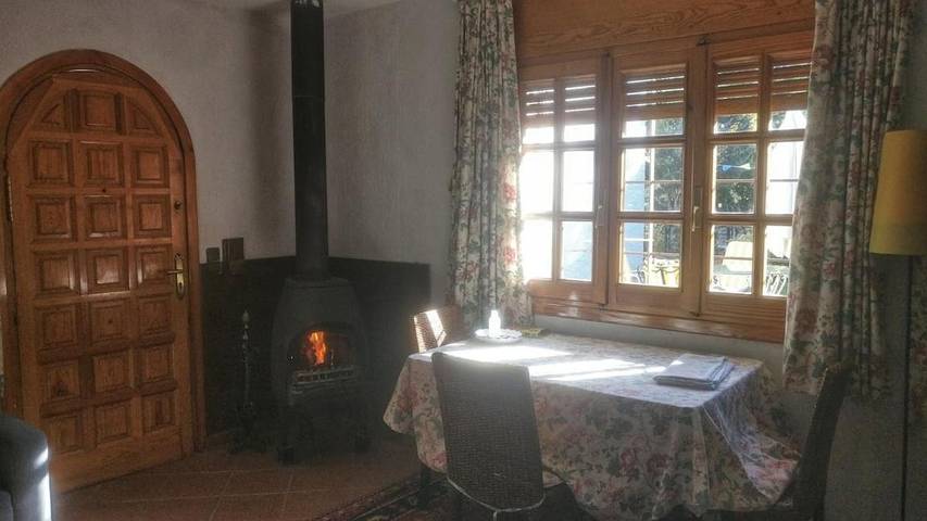 Casa rural para 2 personas, con piscina además de vistas y jardín en Provincia de Madrid - 4