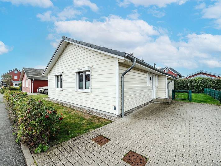 Steuerbord 3 - Freistehendes Ferienhaus mit Garten & Sauna - Wohlfühlhaus mit Platz für Mensch und Hund (Ht in Dagebüll, Nordfriesland