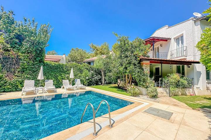 Ferienhaus für 6 Personen, mit Balkon und Garten in der Türkei