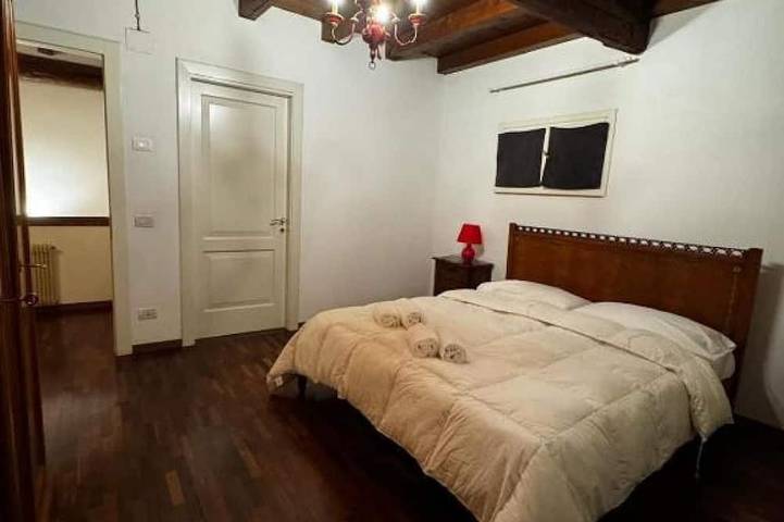 Room with private bath and gym near Bassano, parking included in Bassano del Grappa, Vicenza Province