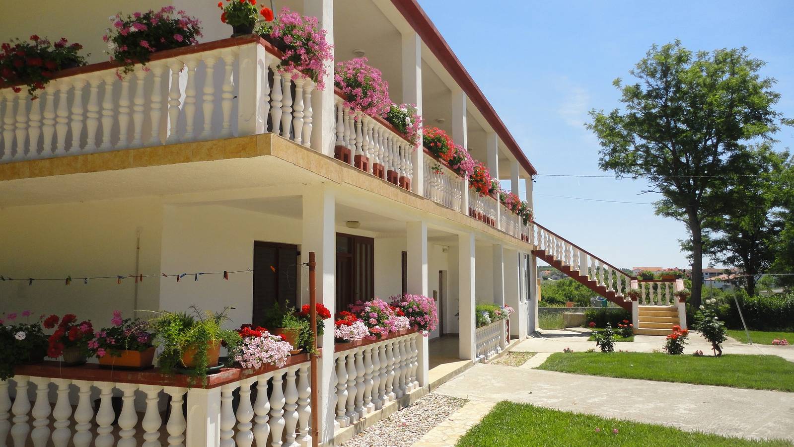 Entire apartment, One bedroom apartment with terrace Privlaka, Zadar A-12985-b in Privlaka, Zadar