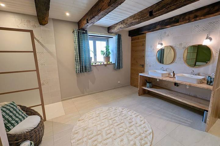 Gîte pour 2 personnes, avec jardin à Ray-sur-Saône - 2