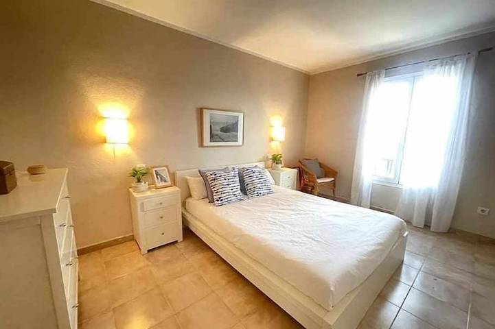 Appartement entier, Macarella - Appartement avec Piscine in Cala Blanes, Ciutadella