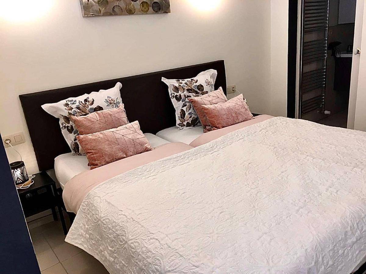 Double or Twin Room with Private Bathroom in La Roche-en-Ardenne, Province de Luxembourg