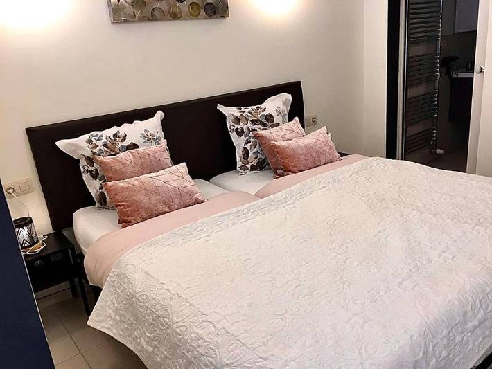 Maison d’hôte pour 2 personnes, avec Terrasse et Vue à La Roche-en-Ardenne