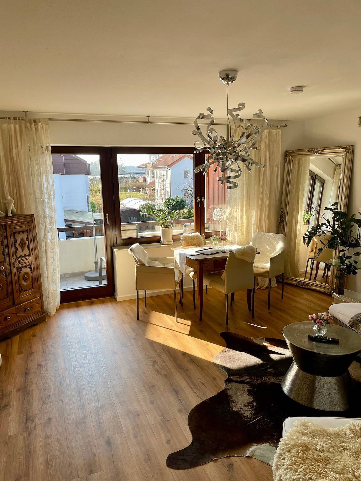 Ganze Wohnung, Schöne und stilvolle Ferienwohnung 'Casa Sofia' mit Balkon und Wlan in Seenähe in Friedrichshafen, Region Bodensee-Oberschwaben