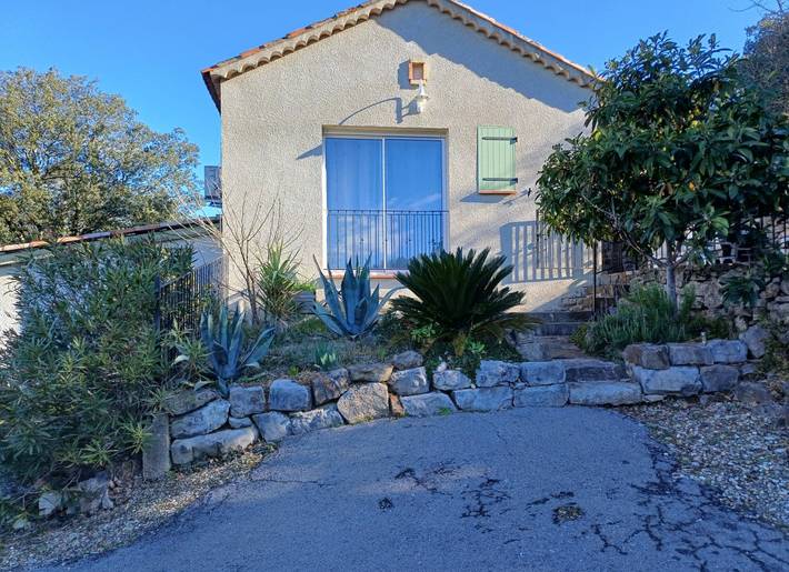 Gîte pour 4 personnes, avec jardin et terrasse à Générargues