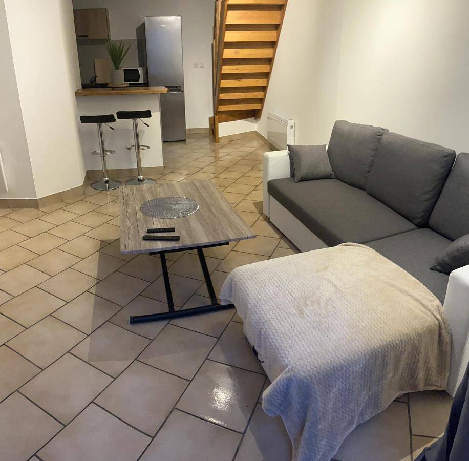 Two-Bedroom House in Meysse, Privas (arrondissement)