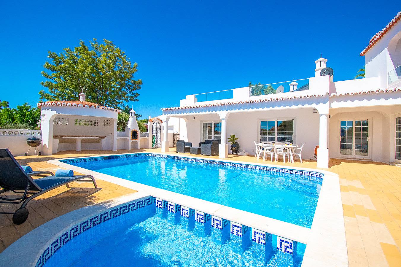 Villa voor 10 Personen in Carvoeiro, Lagoa