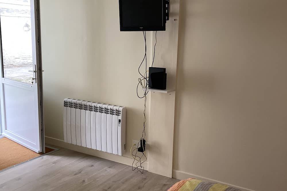 Entire apartment, City Center Apartment in Saint-Amand-les-Eaux, Valenciennes region