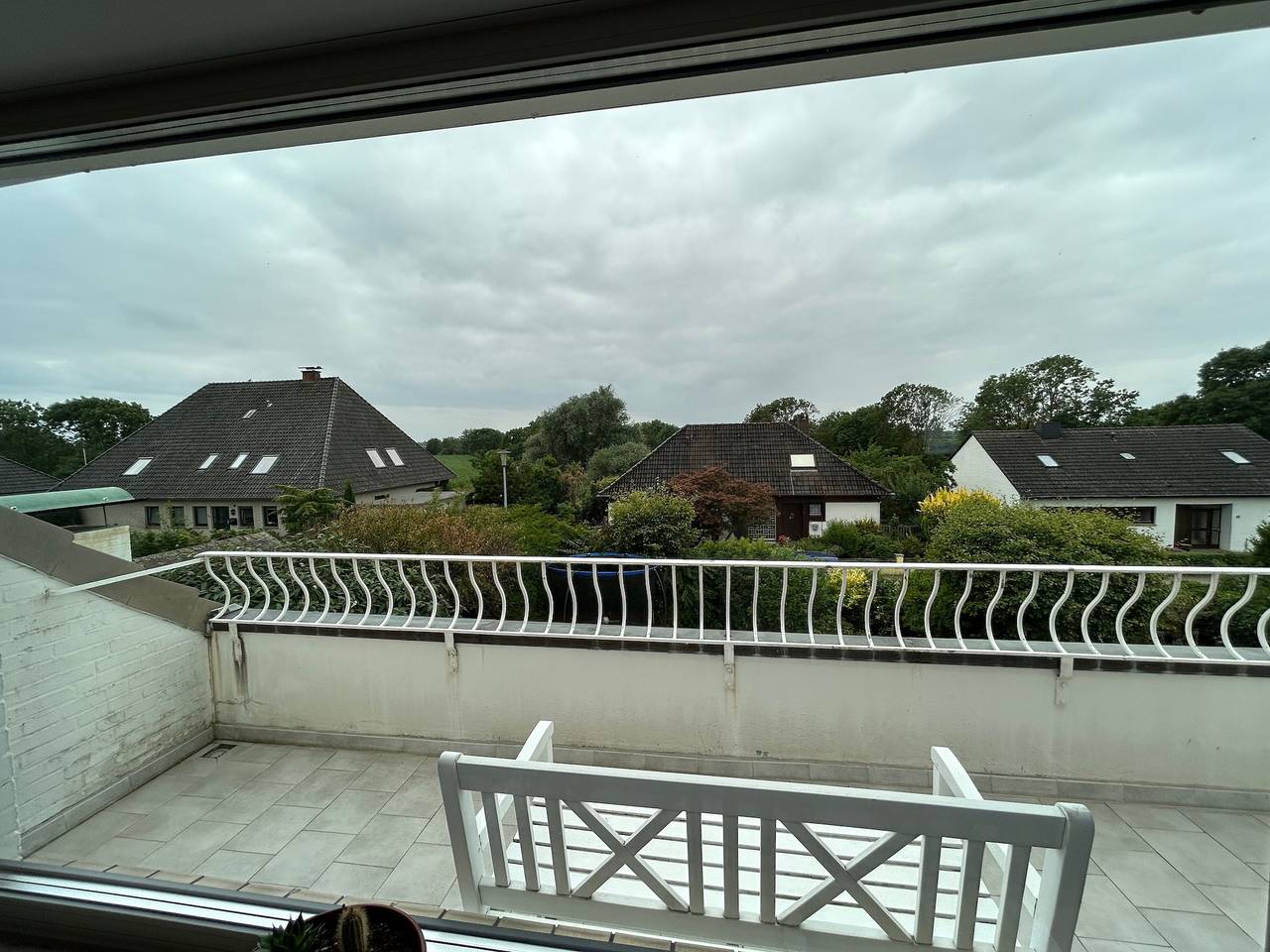 Ganze Wohnung, Familienfreundliche Wohnung in Achim mit Garten, Balkon und Wlan in Achim, Landkreis Verden
