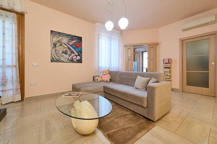Appartamento intero, Appartamento 'Rosamare - Follonica' con Vista Mare, Wi-Fi e Aria Condizionata in Spiaggia di Follonica (Scarlino), Follonica