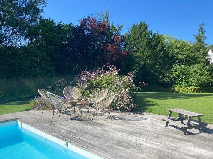 Location de vacances pour 2 personnes, avec jardin ainsi que vue et piscine à Croix (homonymie) - 4