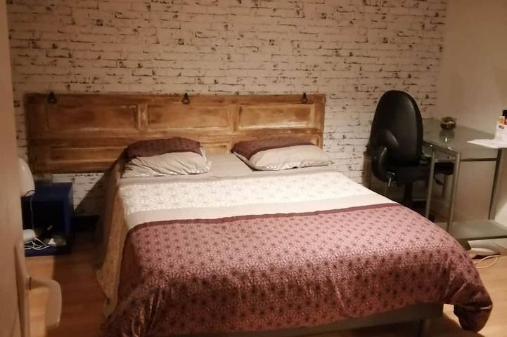 Location de vacances pour 8 personnes, avec jardin à Velleron - 4