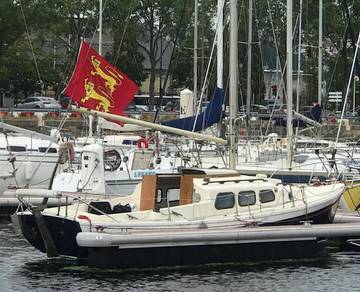 Bateau pour 2 personnes, avec vue sur le lac ainsi que vue et balcon dans 