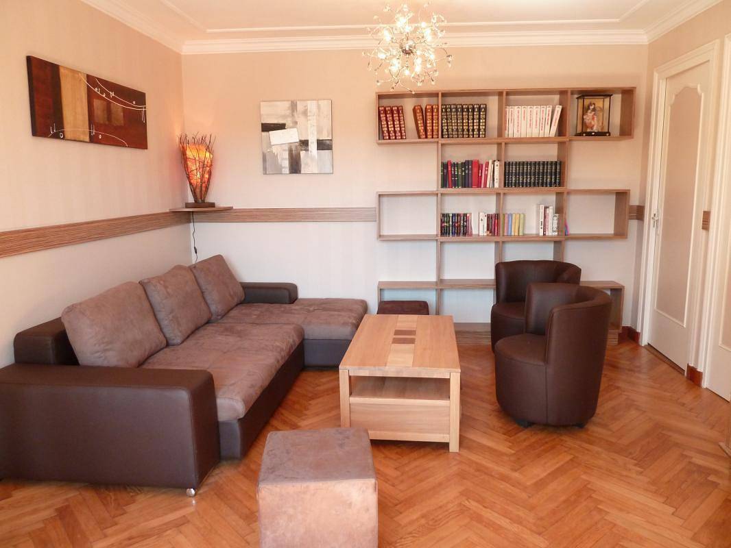 Gîte für 4 Personen mit Terrasse in La Chapelle-de-Guinchay, Beaujolais