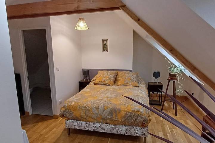 La Méouzine, gîte for 4 people, 5 minutes from the pond, pets welcome, in Saint-Oradoux-de-Chirouze, Regionaler Naturpark Millevaches en Limousin