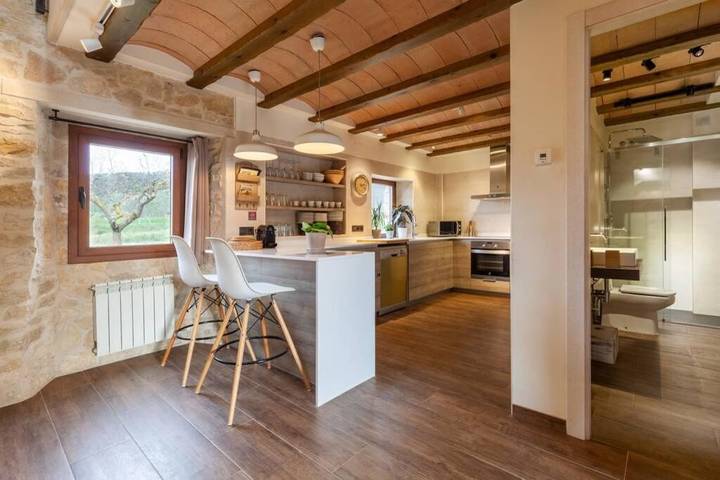 Casa rural para 10 personas, con vistas y jardín en Conca de Barberà - 2