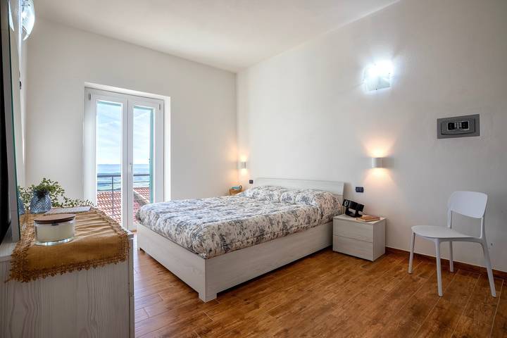 Casa vacanza per 7 persone, con Balcone e Giardino a Nulvi