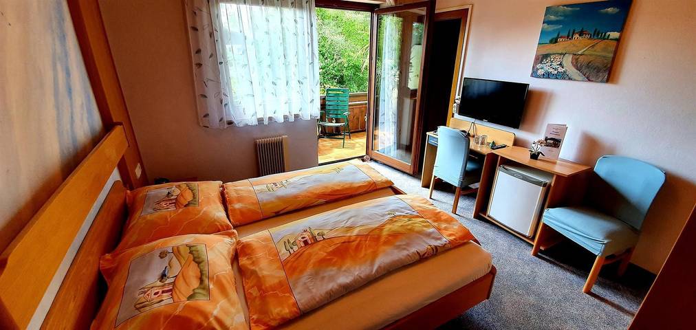 Pension voor 2 personen, with uitzicht op het meer and balkon as well as tuin and uitzicht, kindvriendelijk - 1