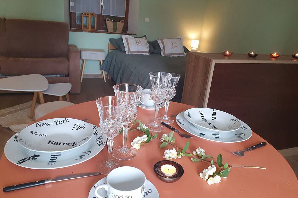 Apartamento entero, Studio La Bk'ne for 2 to 4 people, ideal for a motorcycle or cycling adventure with the family in Bourgneuf-en-Retz, Region de Saint-Nazaire