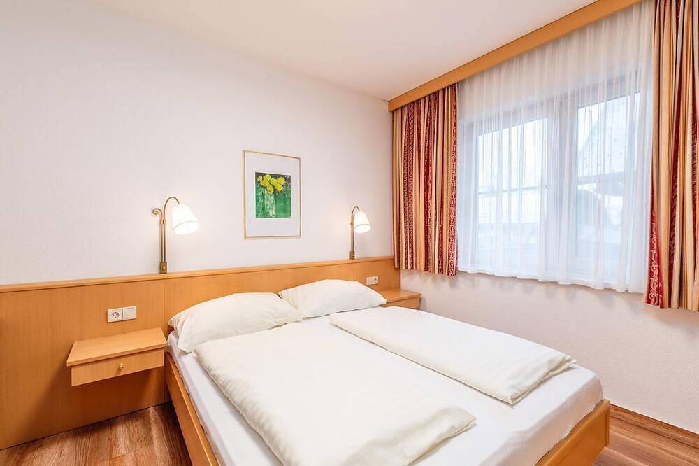 Entire apartment, Reisslerhof 4-bed apartment - Reisslerhof Apartment by mynests in Mitterberg-Sankt Martin, Dachstein