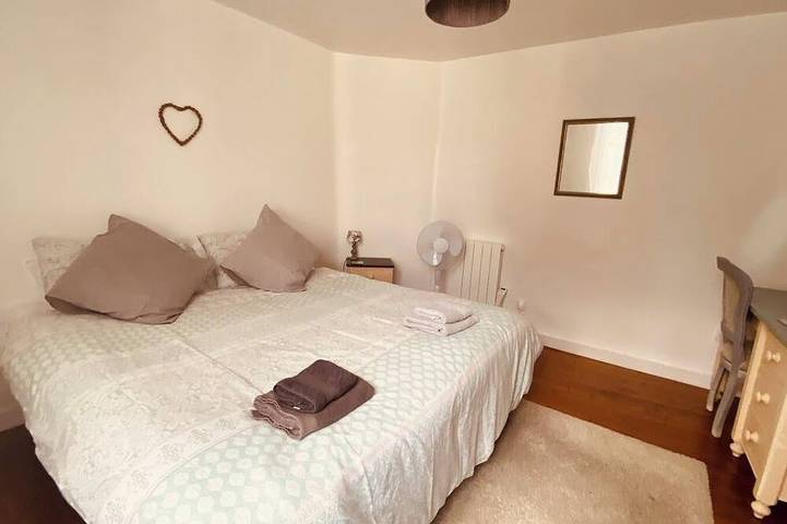 Gîte pour 8 personnes, avec jardin et terrasse à Ruffec - 4