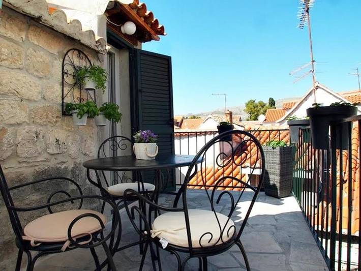 Maison d’hôte pour 2 personnes, avec vue et jardin à Trogir - 2