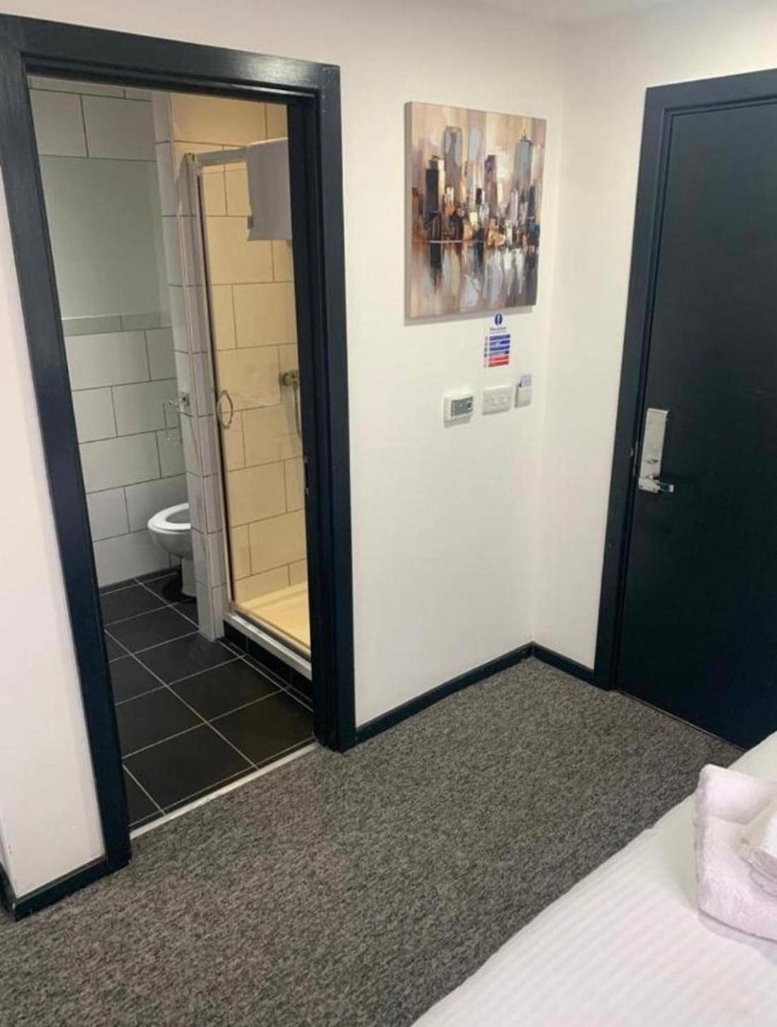 Apartamento entero, Relájese en un espacio elegante con balcón. in Nottingham, Midlands del Este