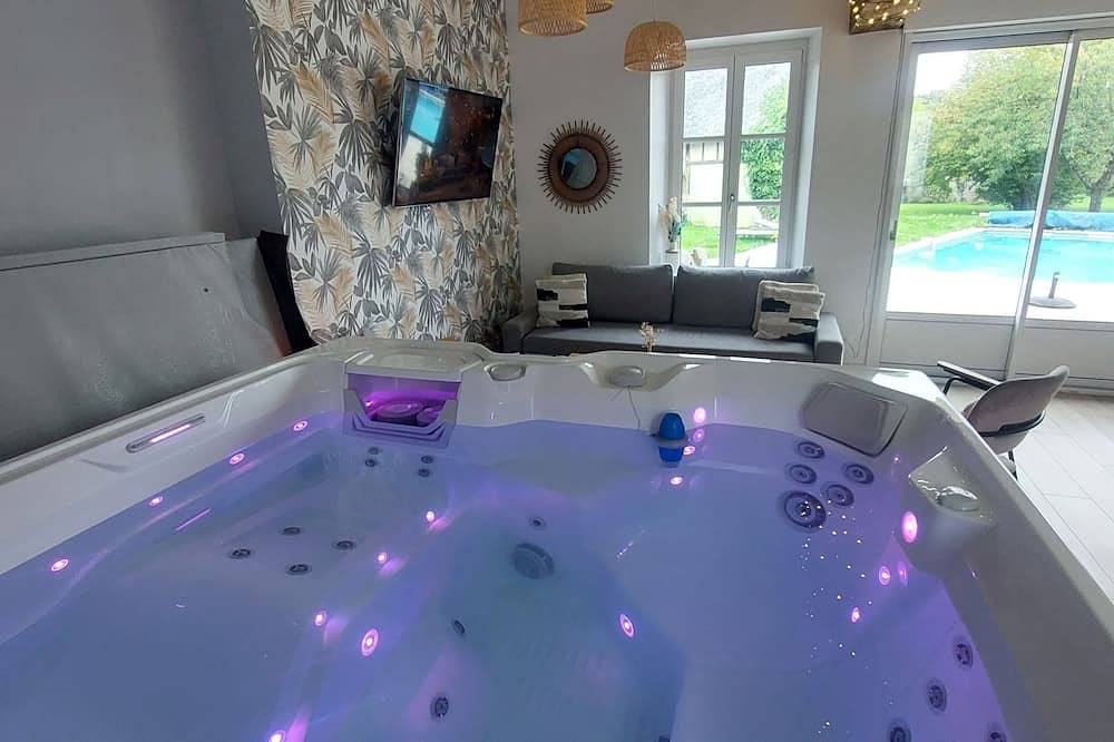 Maison avec spa et piscine - Loiret Spa in Ladon, Région de Montargis