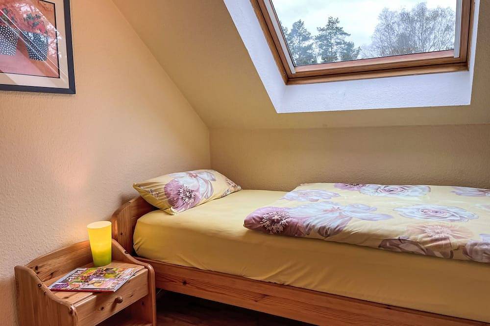 Lenzer Höh in Fünfseen, Plauer See