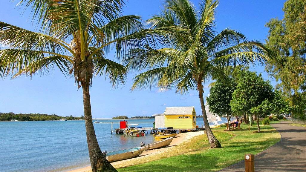 Waterfront, Blick auf den Fluss, In Laufnähe zum Noosa River, in Noosaville, Noosa