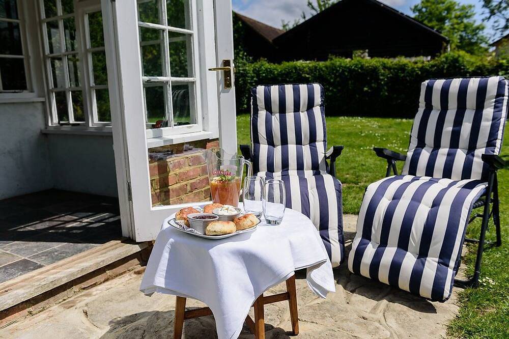 The Stable Cottage is situated in an Idyllic Rural Location near Woodchurch. in Woodchurch, Ashford region