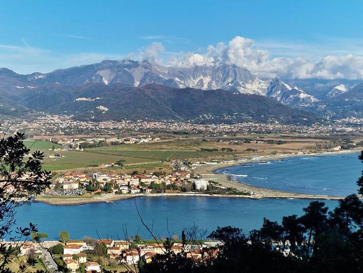 Gîte pour 4 personnes, avec balcon à Marinella di Sarzana