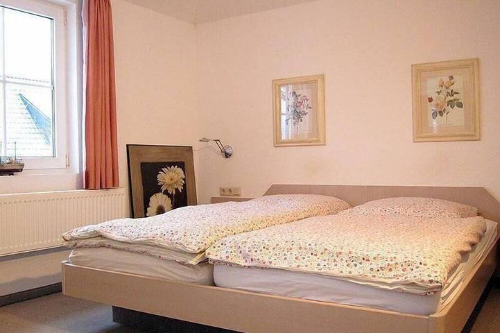 Ferienhaus für 2 Personen, mit Garten in Thiessow - 2