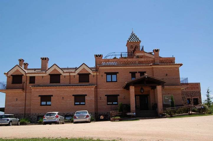 Casa rural para 3 personas, con jardín y vistas en San Bartolomé de las Abiertas