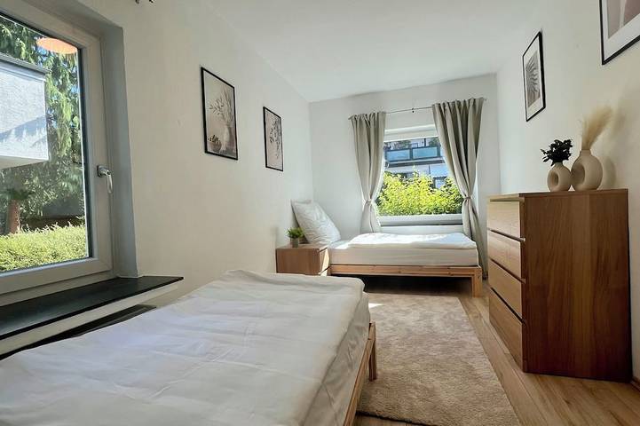 Entire apartment, Modern 3-bedroom apartment in Königswinter - 20 min to Bonn, Rhine & hiking in Königswinter, Siebengebirge