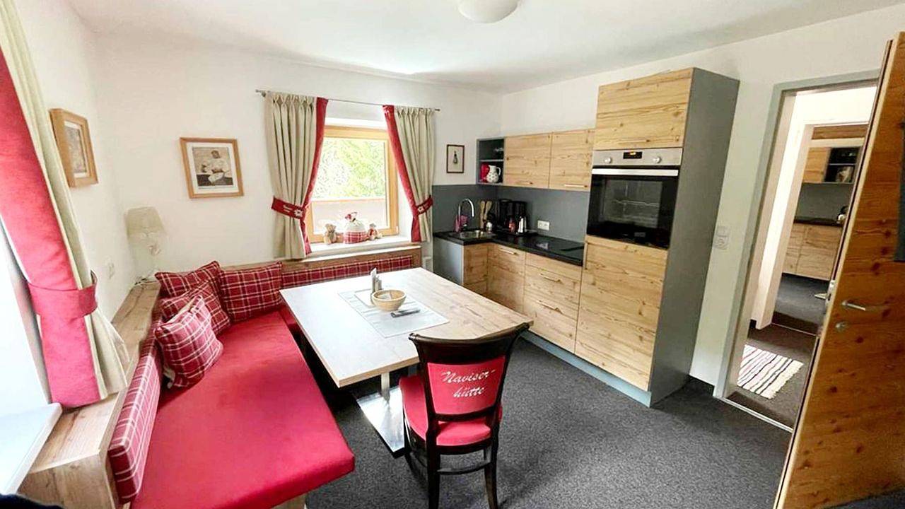Ganze Ferienwohnung, Ferienwohnung für 2 Personen (35 m²) in Navis in Tuxer Alpen, Navis
