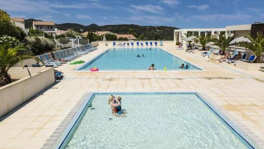 Apartamento de vacaciones para 7 personas, con jardín - 1