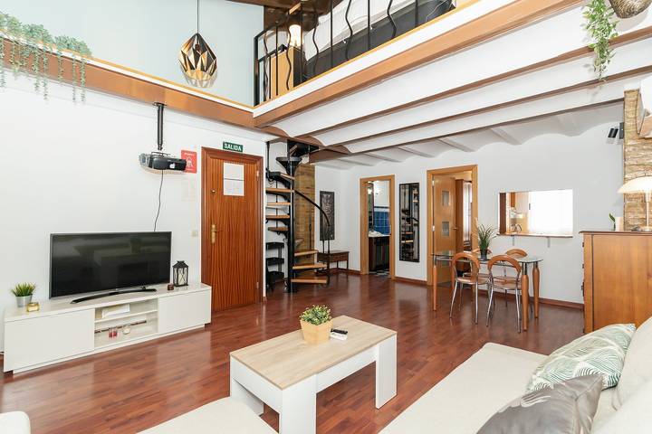 Loft voor 4 personen, met balkon in Valencia