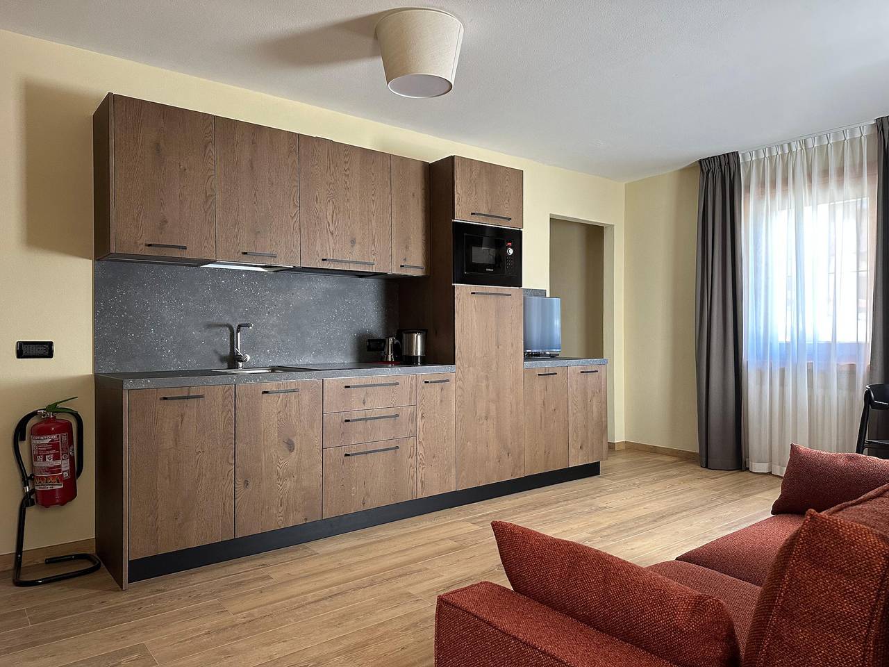 Ganzes Studio, Ferienwohnung 'Cràp de la Parè' mit Bergblick, Gemeinschaftsgarten und Wi-Fi in Livigno (Stadt), Livigno