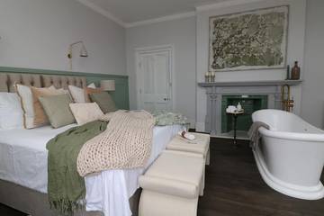 Holiday Home for 16 People in Westward Ho, Devon, Photo 2