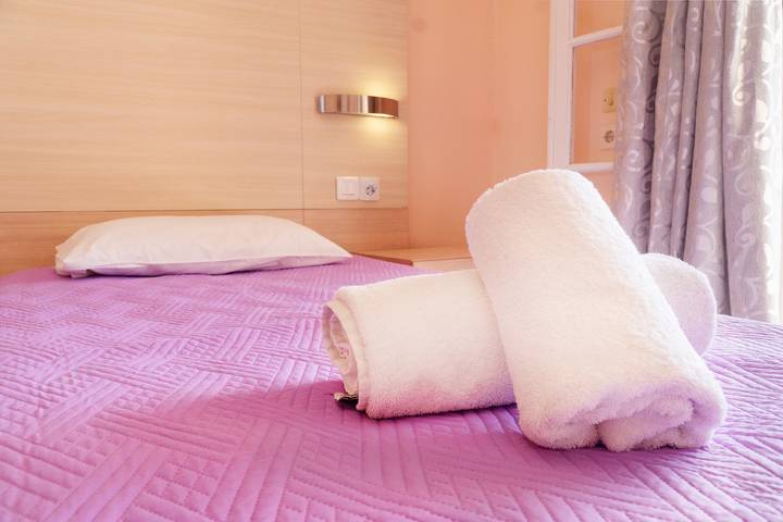 Entire apartment, Apartment Dora Pagoi 1 with Mountain View, Shared Garden & Wi-Fi in Agios Georgios, Corfu